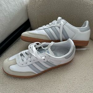 Adidas samba, worn once, size 6